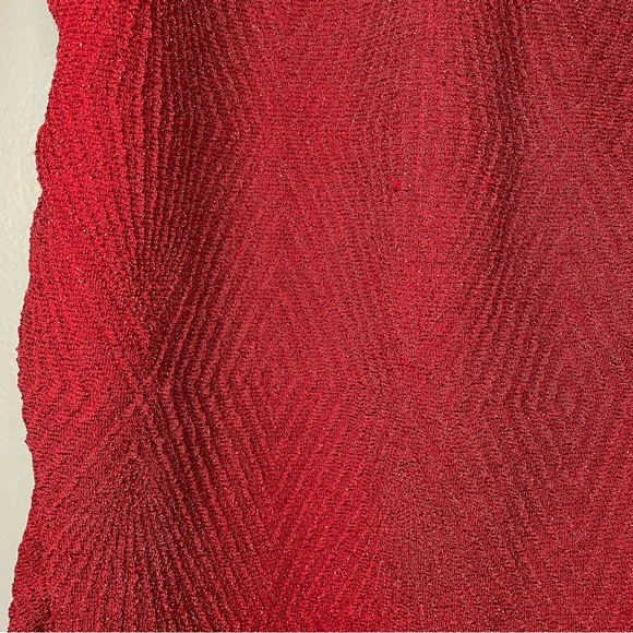 Metallic Bodycon Dress - Picture 7 of 9